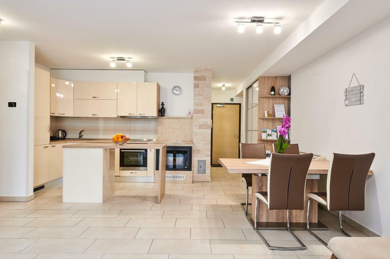 Apartman Leon Umag Luaran gambar